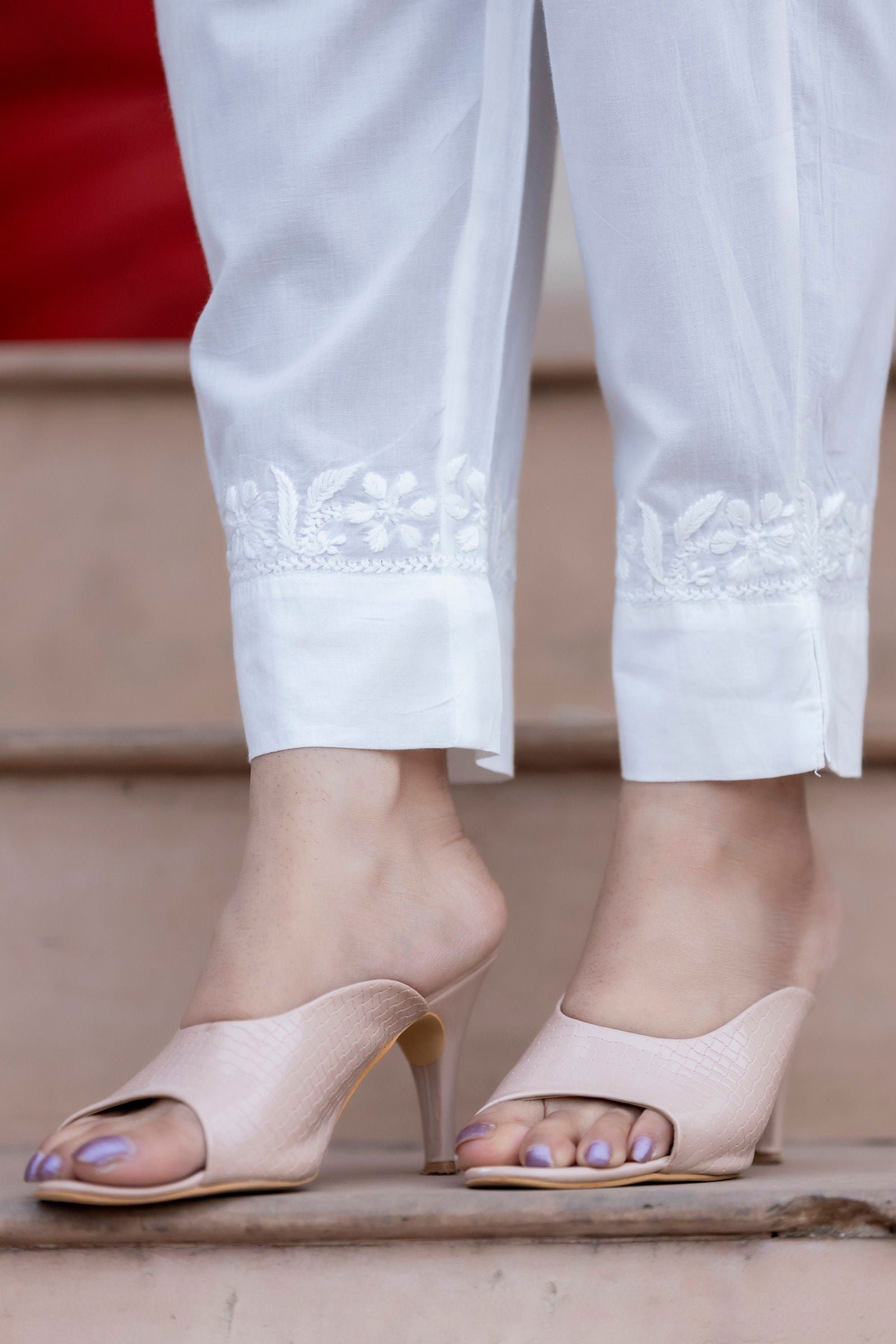 Grey_Cotton_Hand_Embroidered_Chikankari_Suit_Set_Set_Of_3_-_Kaajh_-_tag4_-1722785