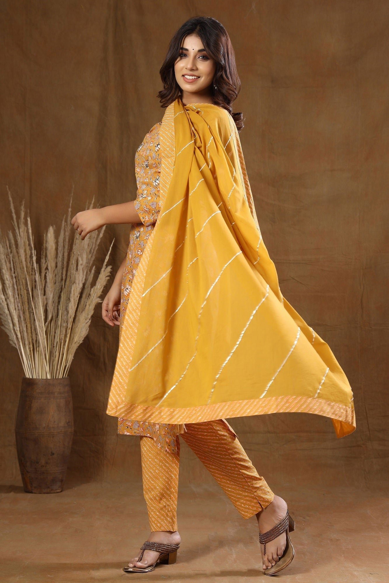 Mustard_Floral_Print_Suit_Set_pack_of_3_-_Kaajh_-_tag4_-1724051