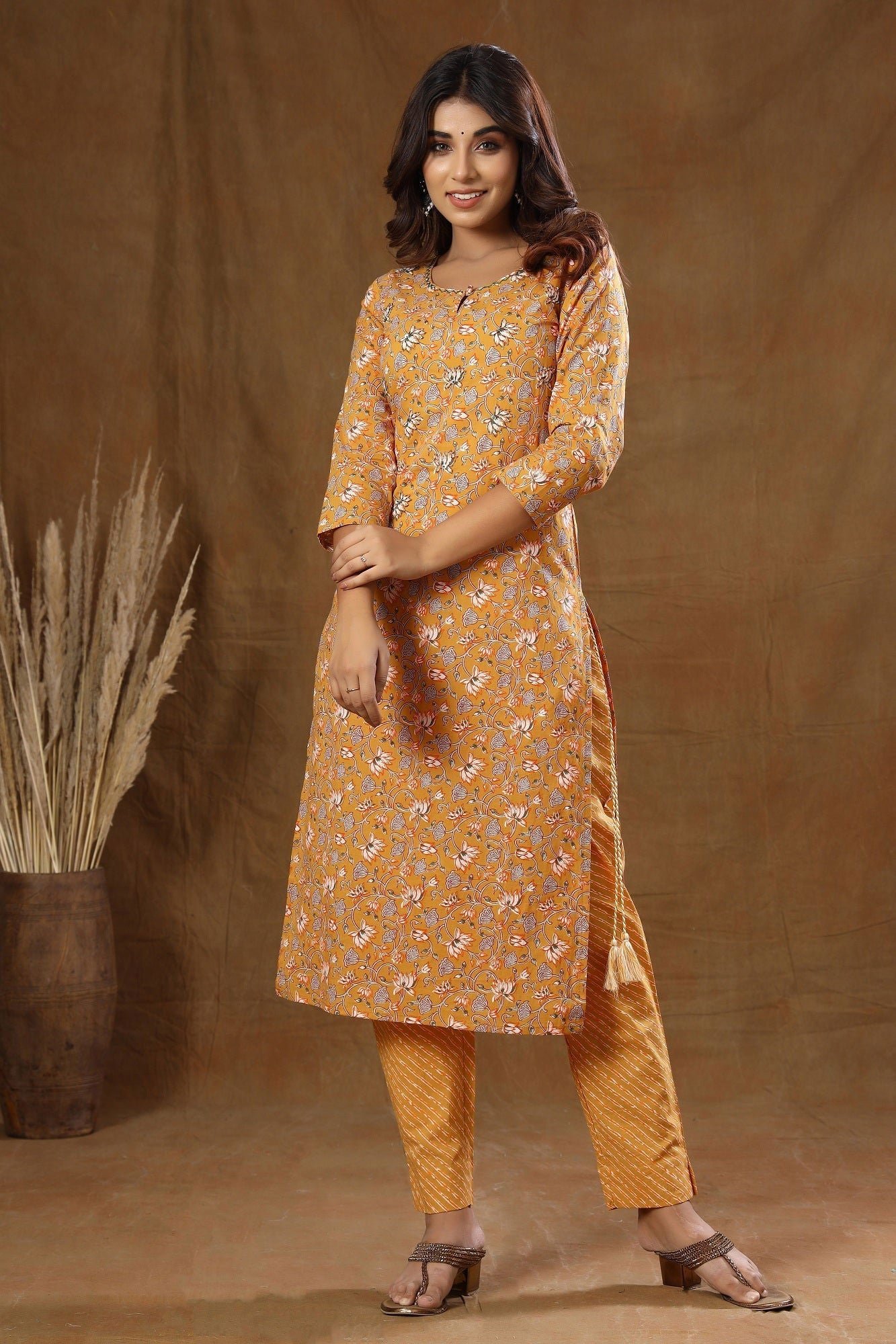 Mustard_Floral_Print_Suit_Set_pack_of_3_-_Kaajh_-_tag4_-1724054