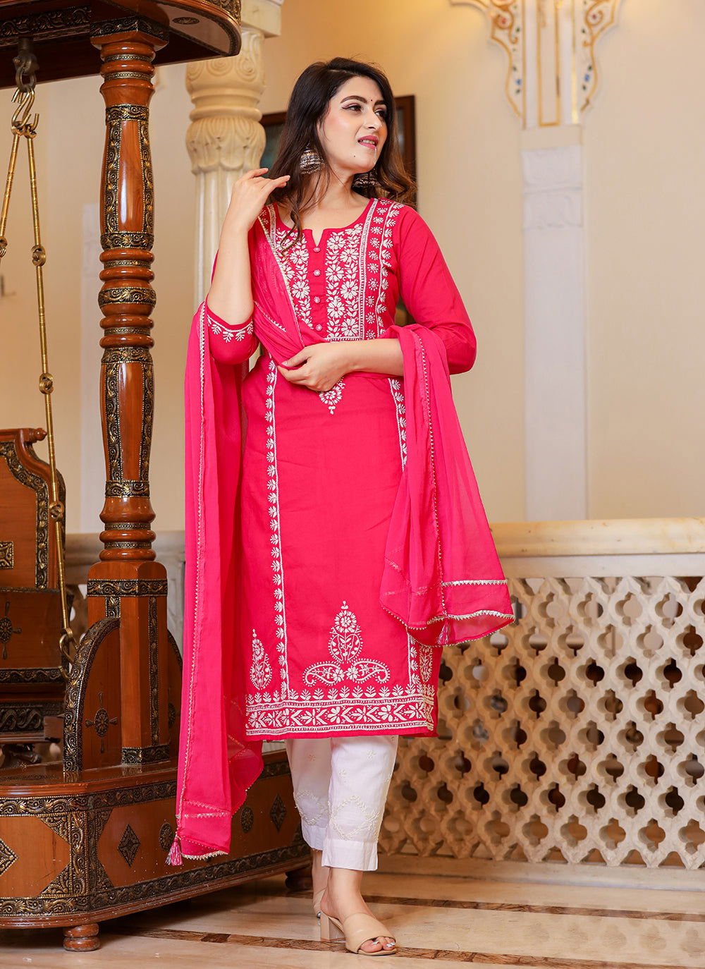 Pink_Hand_Embroidered_Lucknow_Chikankari_Kurta_Set_With_Dupatta_set_of_3_-_Kaajh_-_tag4_-1726288