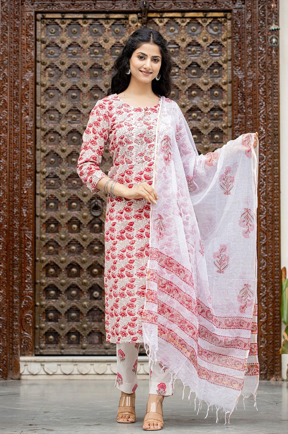Pink_Handblock_Print_Cotton_Kurta_Pant_Set_With_Dupatta_pack_of_3_-_Kaajh_-_tag4_-1726297