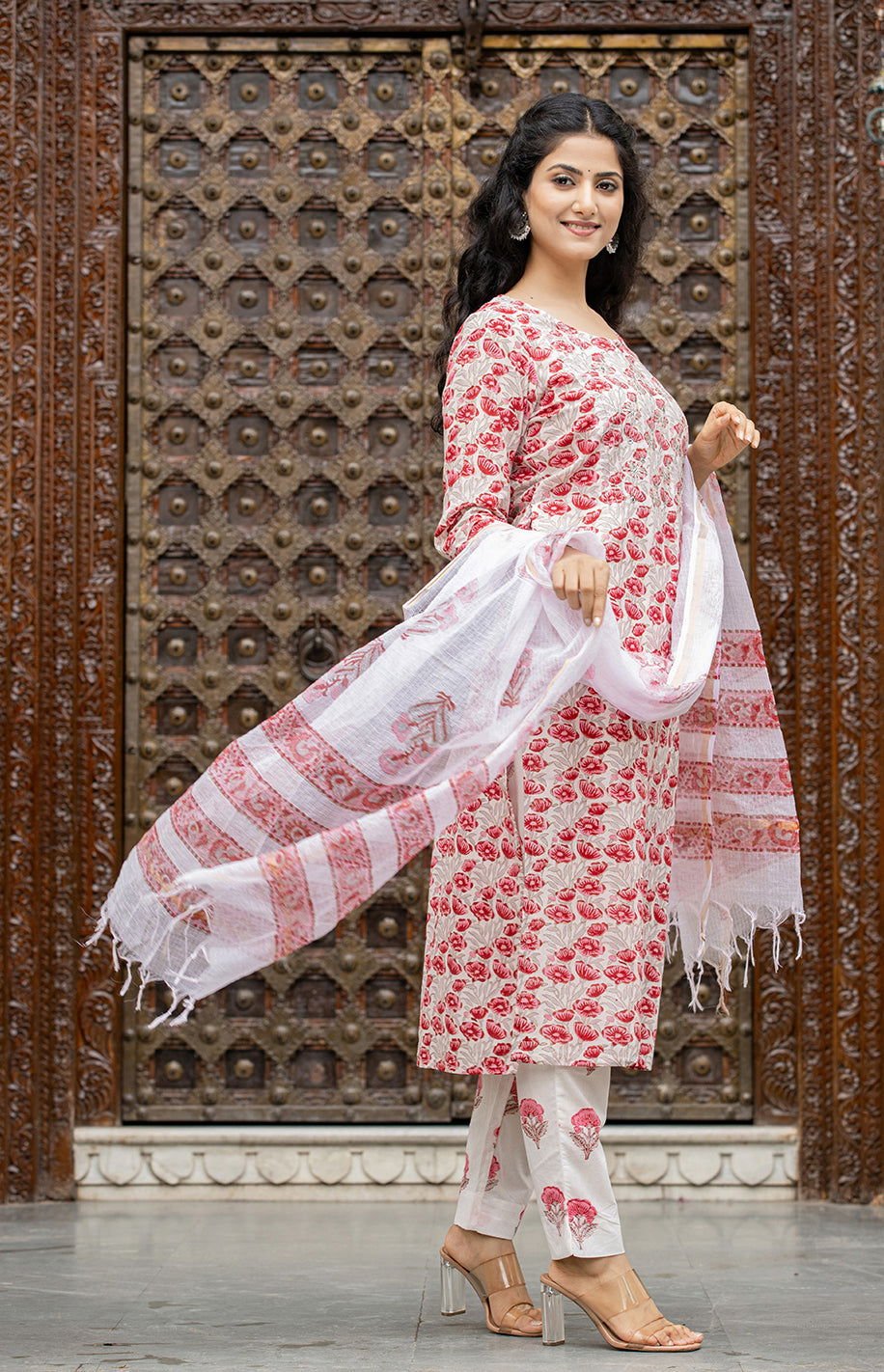 Pink_Handblock_Print_Cotton_Kurta_Pant_Set_With_Dupatta_pack_of_3_-_Kaajh_-_tag4_-1726301