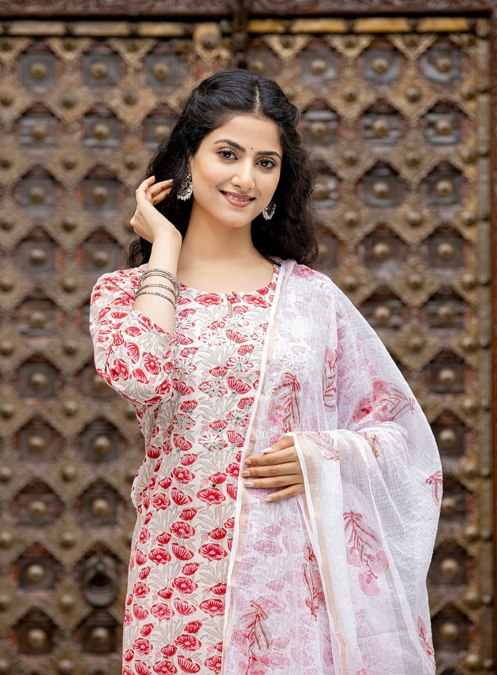 Pink_Handblock_Print_Cotton_Kurta_Pant_Set_With_Dupatta_pack_of_3_-_Kaajh_-_tag4_-1726309