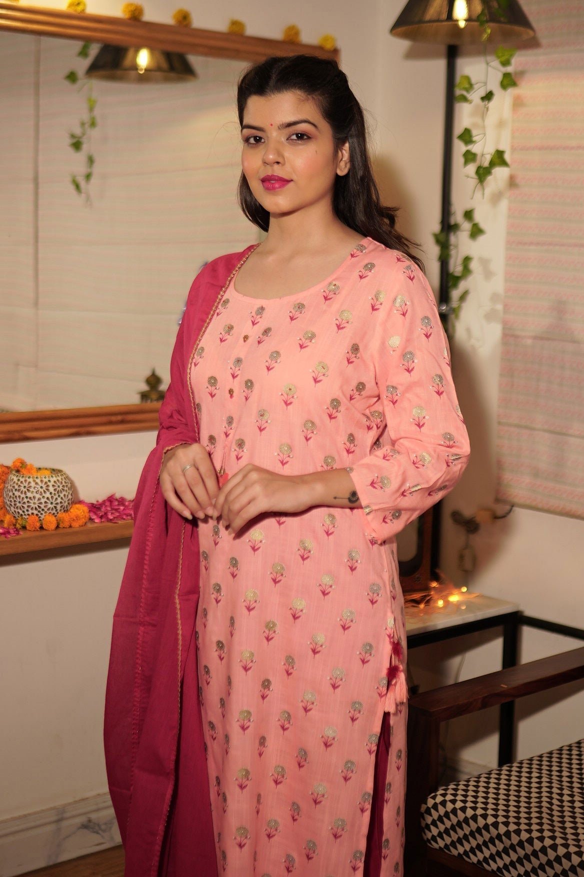 Pink_Printed_Straight_Kurta_Pant_With_Dupatta_pack_of_3_-_Kaajh_-_tag4_-1726530