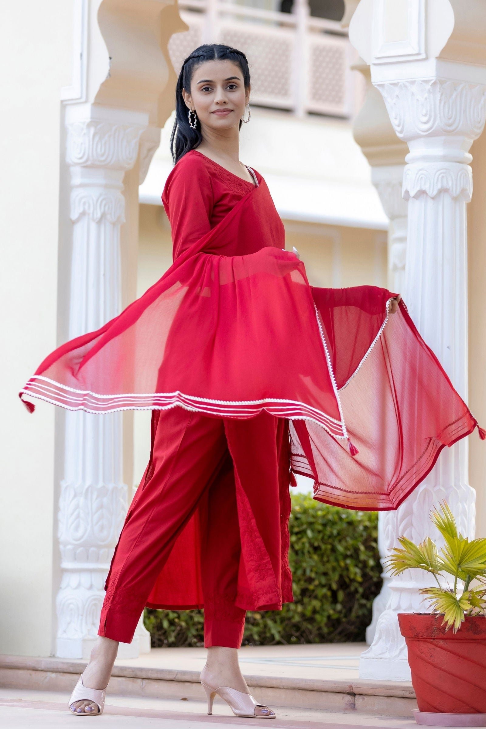 Red_Cotton_Lucknow_Chikankari_Suit_Set_set_of_3_-_Kaajh_-_tag4_-1727071