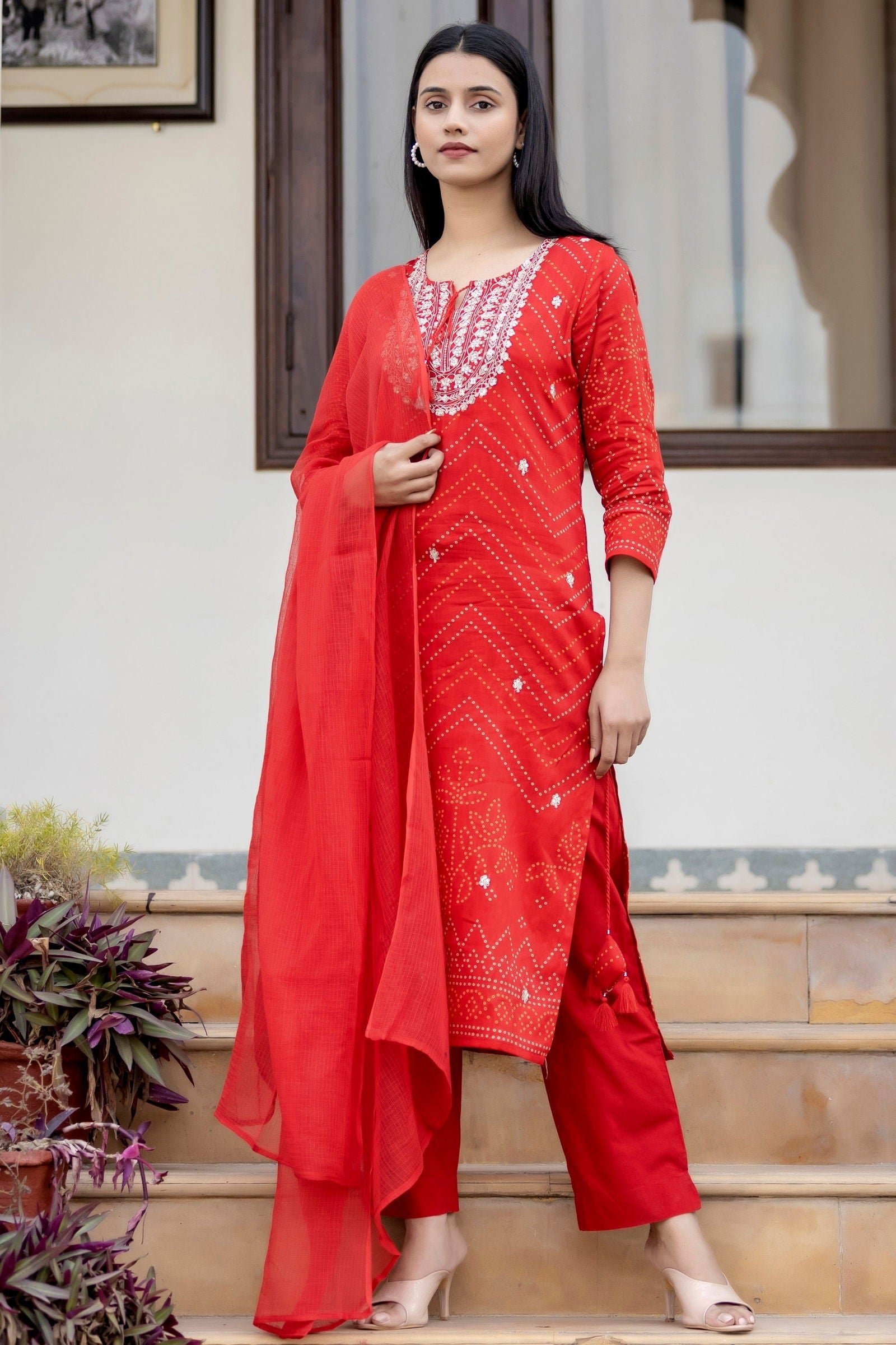 Red_Embroidered_Cotton_Kurta_Pant_Set_With_Dupatta_Set_Of_3_-_Kaajh_-_tag4_-1727174