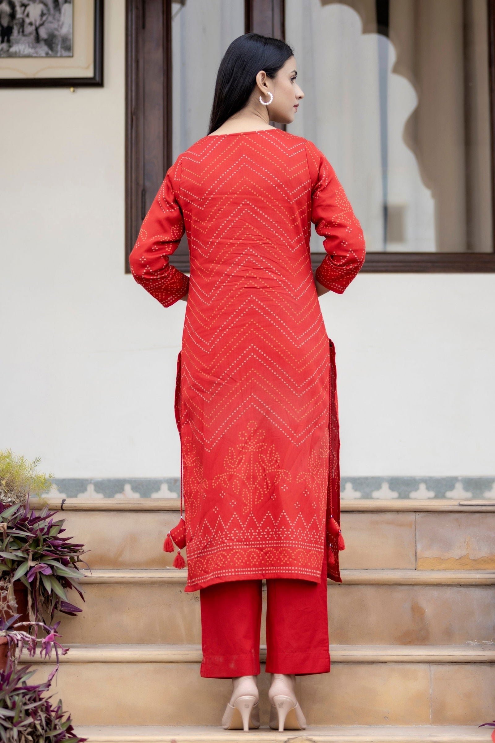 Red_Embroidered_Cotton_Kurta_Pant_Set_With_Dupatta_Set_Of_3_-_Kaajh_-_tag4_-1727178