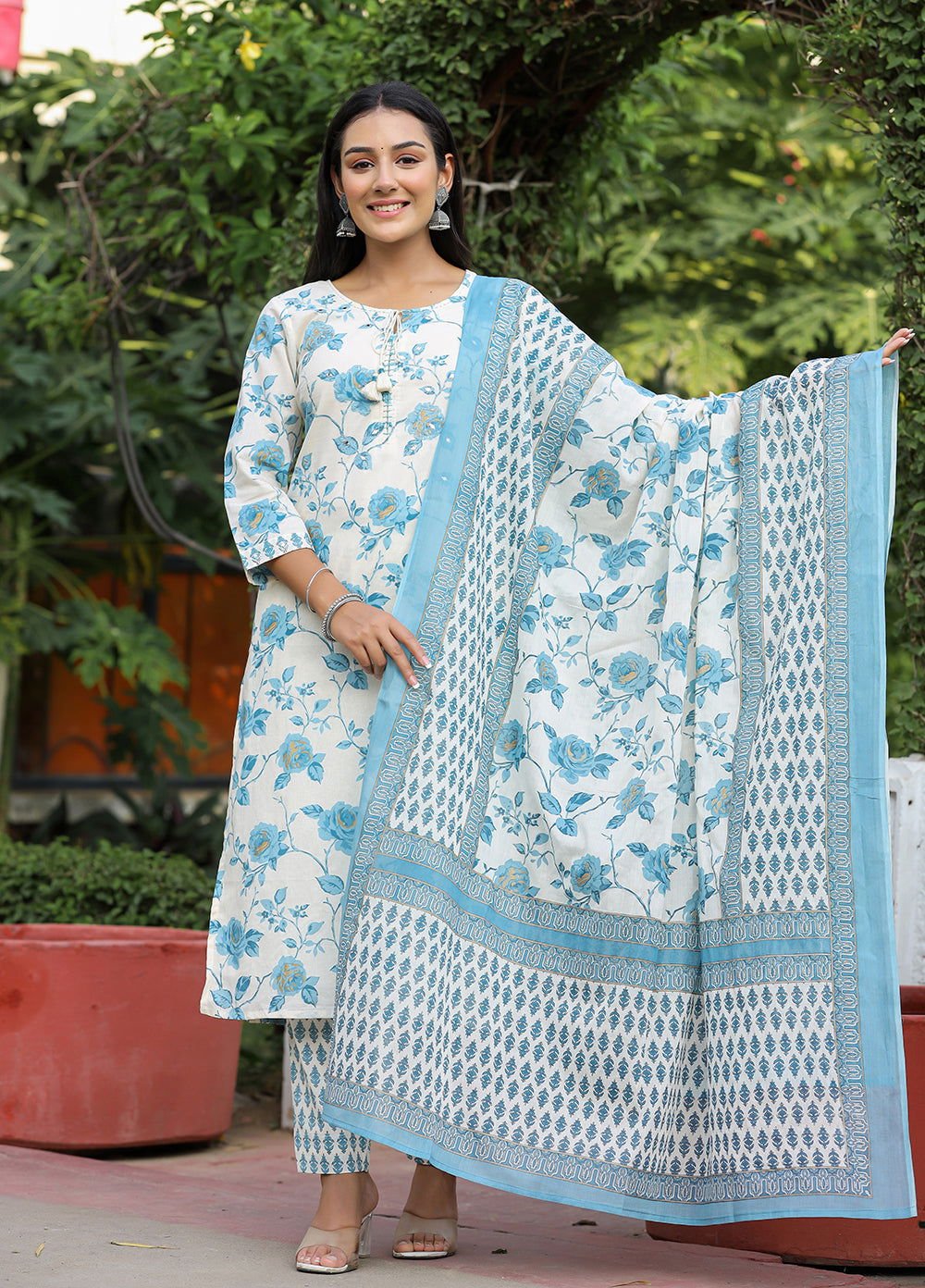 Sky_Blue_Floral_Print_Cotton_Kurta_Pant_Set_With_Dupatta_Set_of_3_-_Kaajh_-_tag4_-1728551