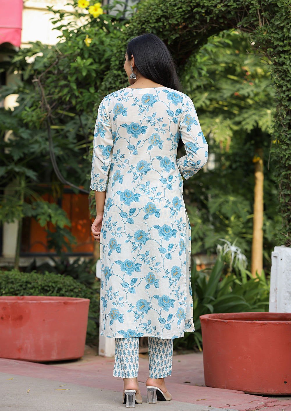 Sky_Blue_Floral_Print_Cotton_Kurta_Pant_Set_With_Dupatta_Set_of_3_-_Kaajh_-_tag4_-1728555