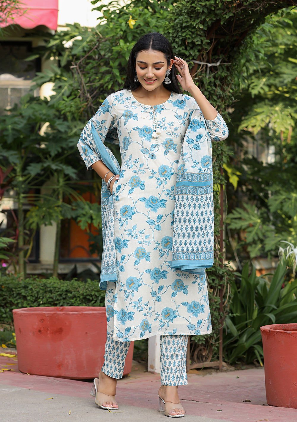 Sky_Blue_Floral_Print_Cotton_Kurta_Pant_Set_With_Dupatta_Set_of_3_-_Kaajh_-_tag4_-1728559