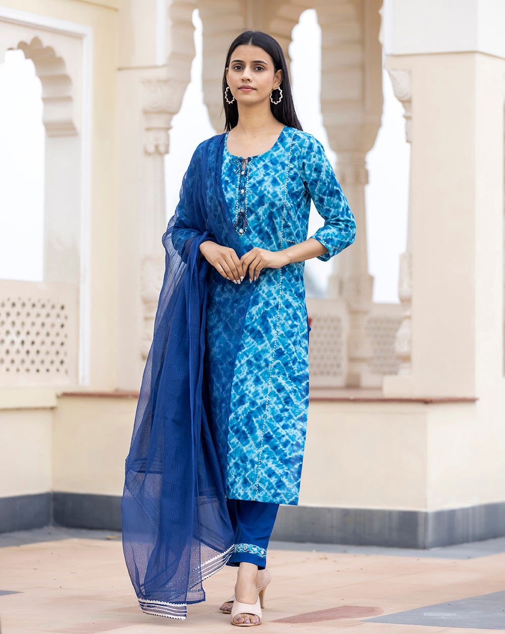 Women_s_Blue_Tie_Dye_Cotton_Kurta_Pant_Set_With_Dupatta_pack_of_3_-_Kaajh_-_tag4_-1731282