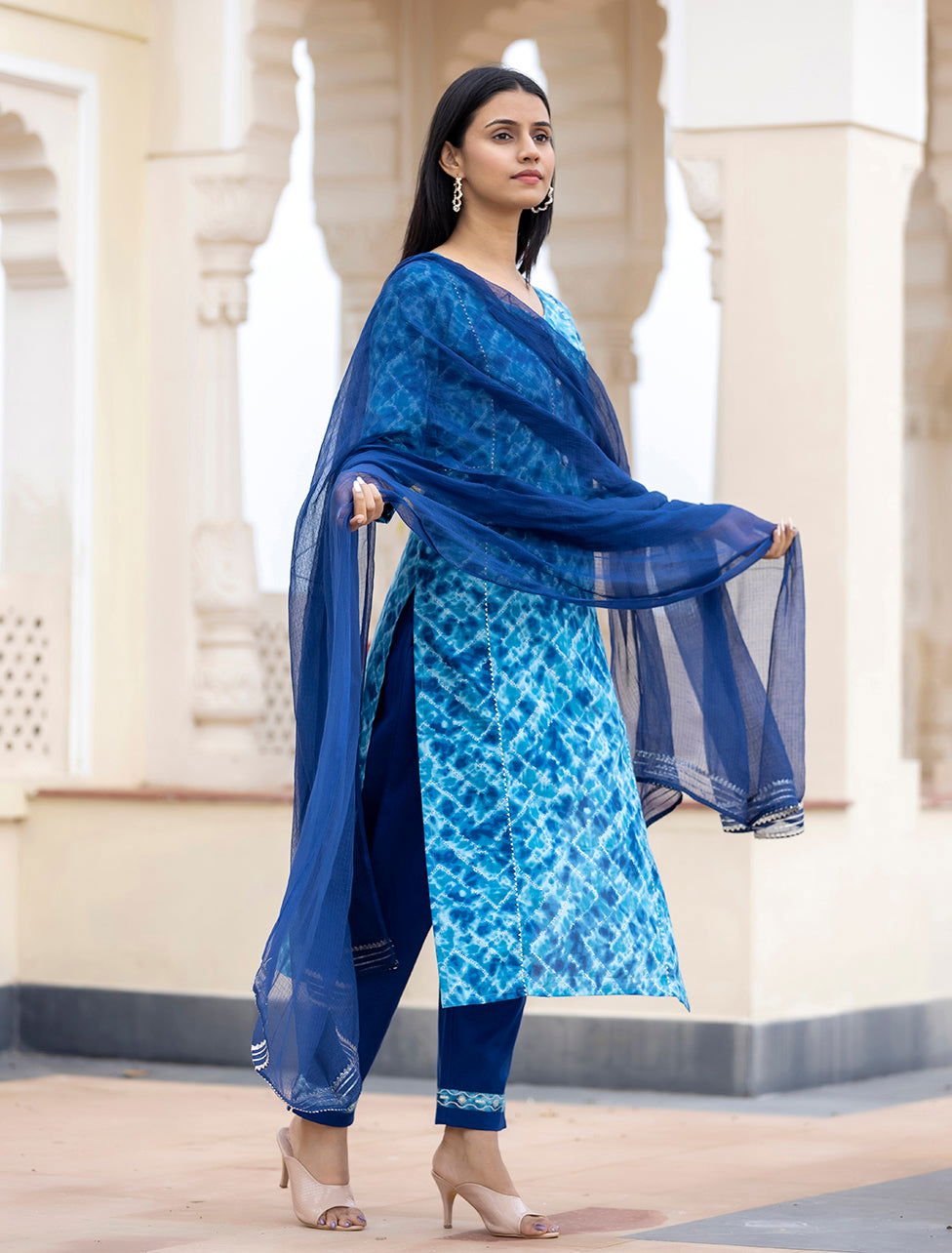 Women_s_Blue_Tie_Dye_Cotton_Kurta_Pant_Set_With_Dupatta_pack_of_3_-_Kaajh_-_tag4_-1731290