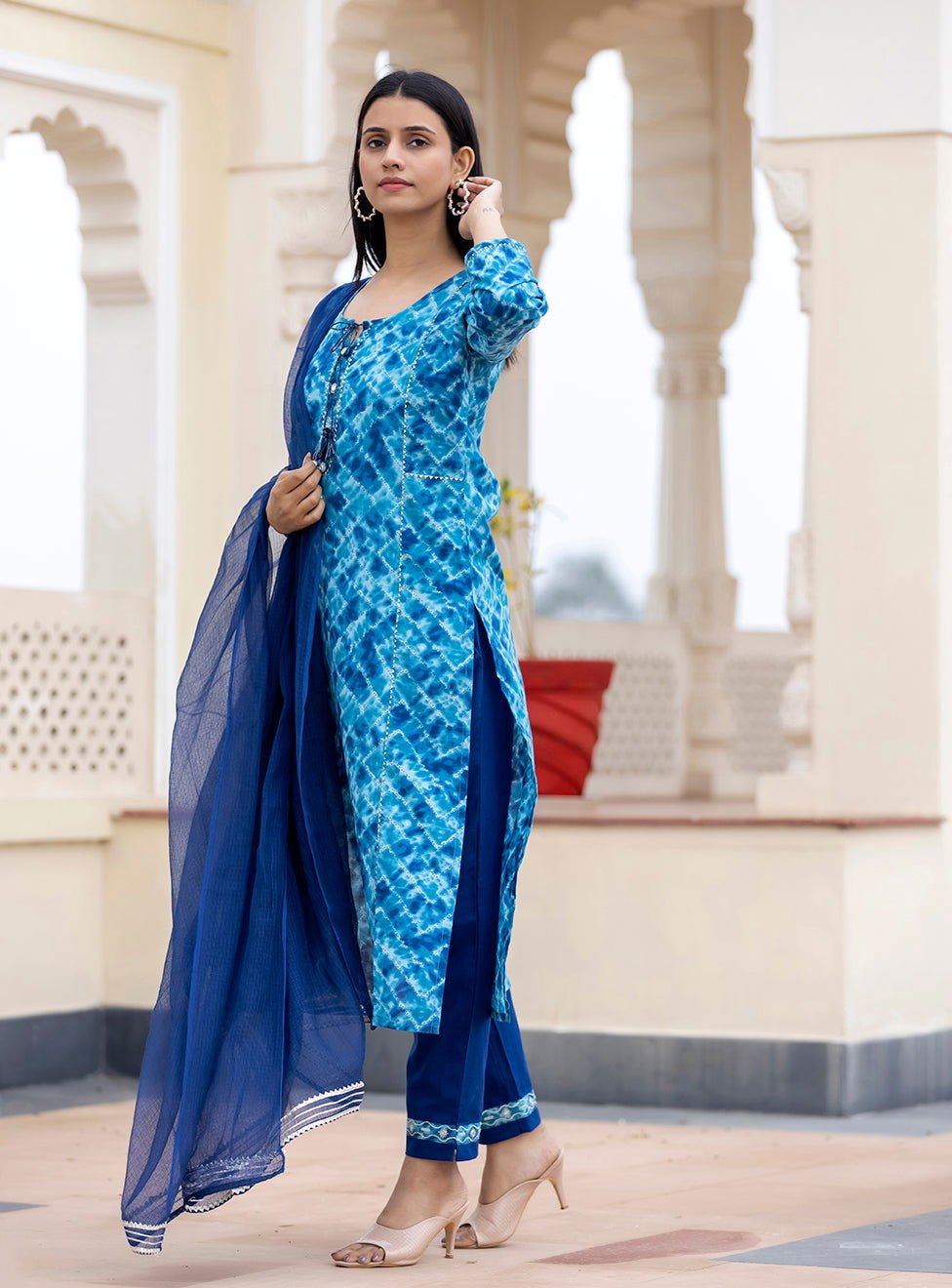 Women_s_Blue_Tie_Dye_Cotton_Kurta_Pant_Set_With_Dupatta_pack_of_3_-_Kaajh_-_tag4_-1731294
